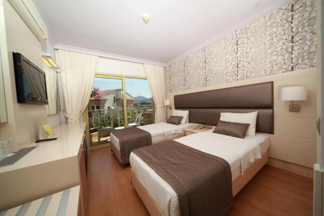Grand Hotel Faros Мармарис Экстерьер фото