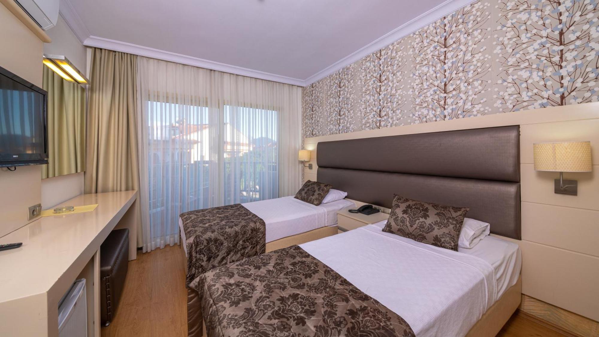 Grand Hotel Faros Мармарис Экстерьер фото